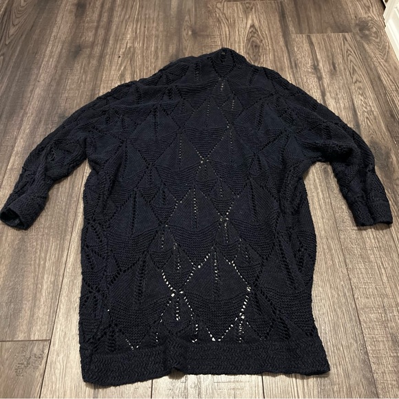 Forever 21 Textured Open Knit Midnight Blue Cardigan - Picture 3 of 7